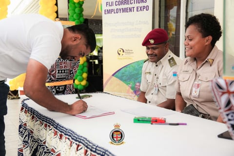 590484710_1287356240088483_176853160304362430_n